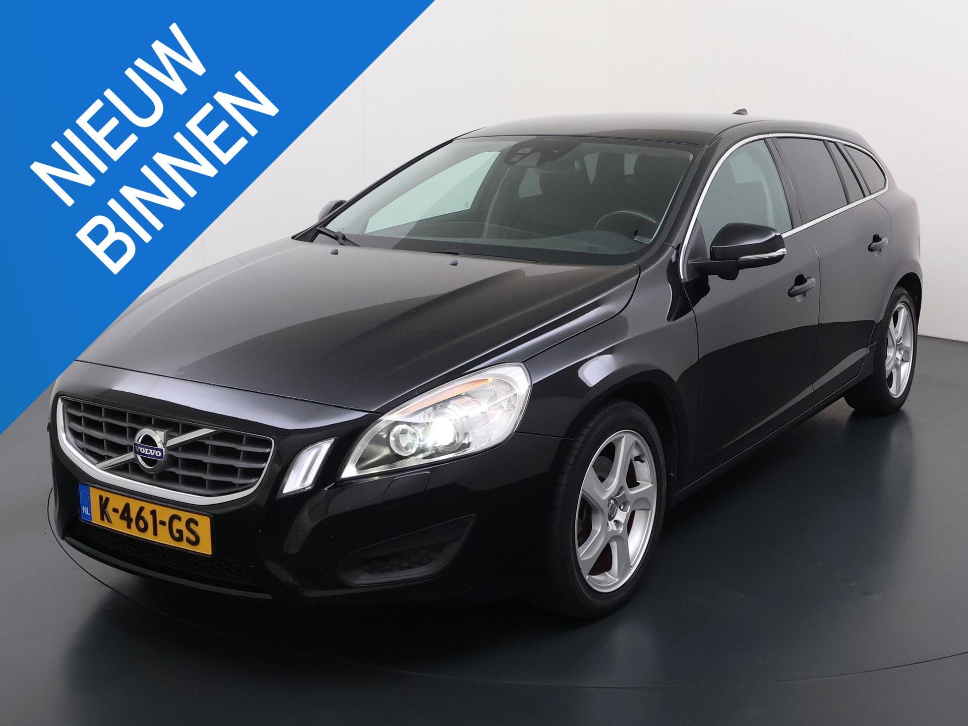 Volvo V60 1.6 T4 Summum, Auto's, Volvo, Voorwielaandrijving, 15 km/l, Gebruikt, Zwart