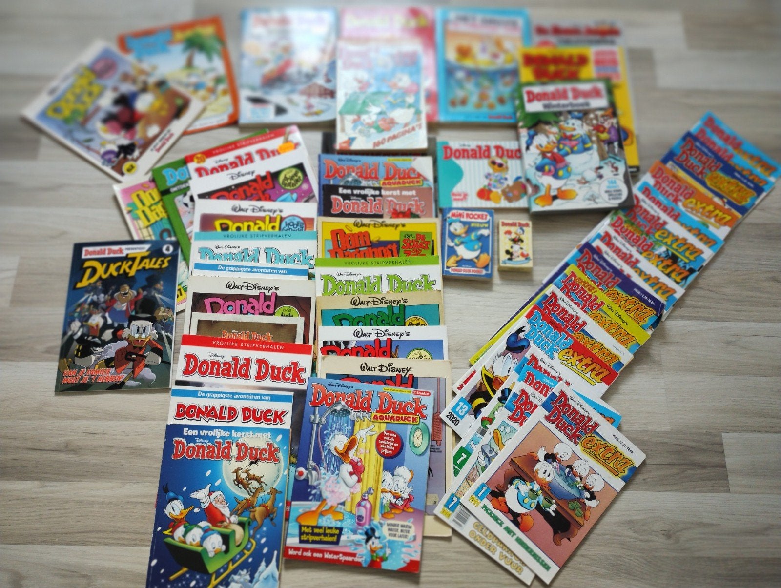 Heel veel Donald duck extra vakantieboeken ducktales, Boeken, Strips | Comics, Meerdere comics, Ophalen of Verzenden, Gelezen