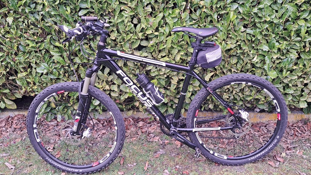 Mountainbike Focus zwart L, Fietsen en Brommers, 49 tot 53 cm, Zo goed als nieuw, Schijfrem, Ophalen