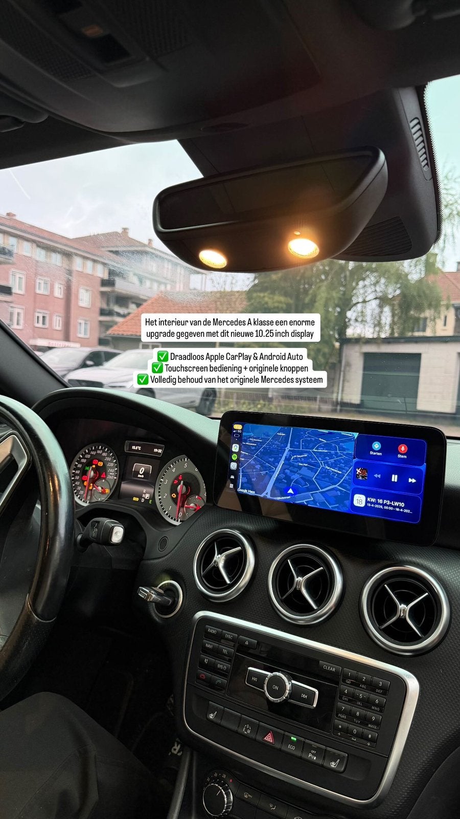 Draadloos Apple CarPlay Touchscreen Mercedes A B C CLA GLA, Auto diversen, Ophalen, Zo goed als nieuw