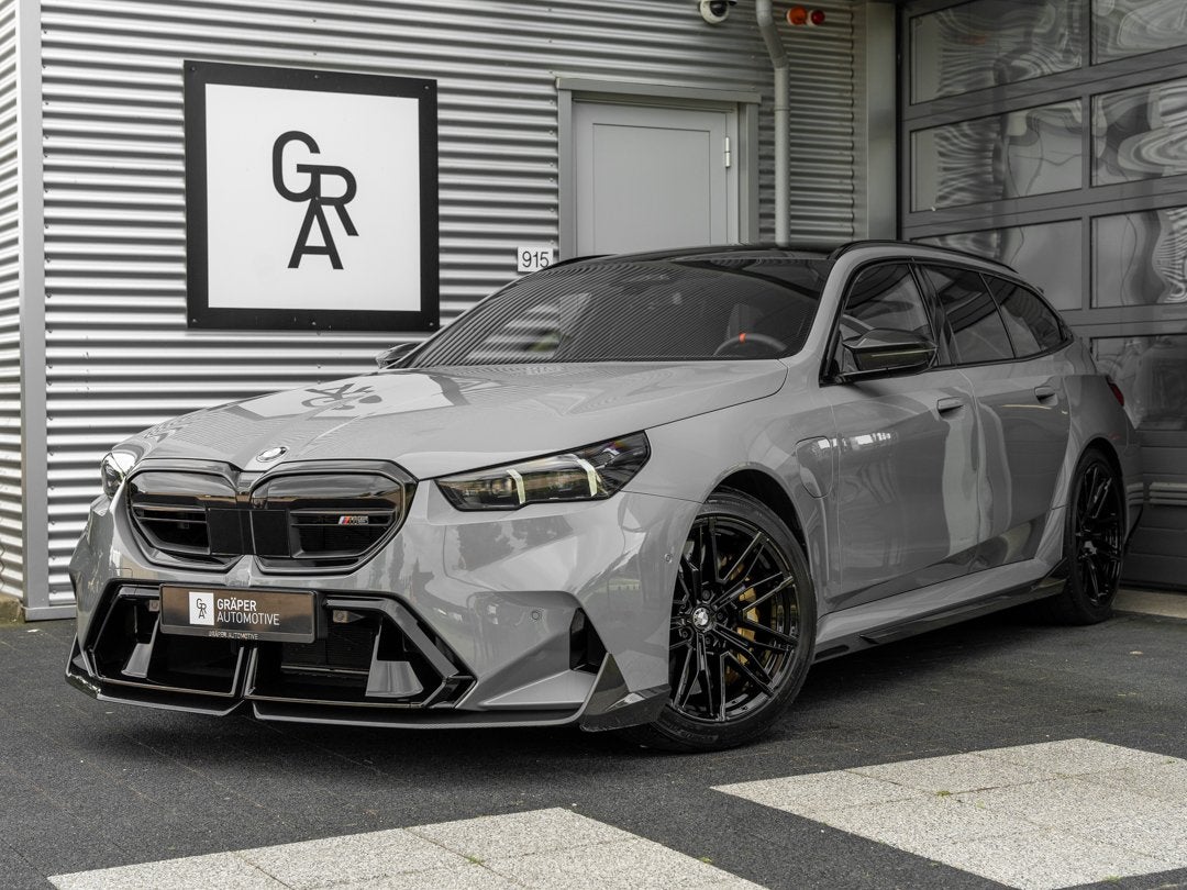 BMW M5 Touring M5 | CARBON | AKRAPOVIC | EVENTURI (bj 2026)