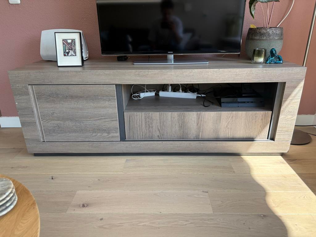 Houtlook TV meubel met schuifdeur en lade, Ophalen