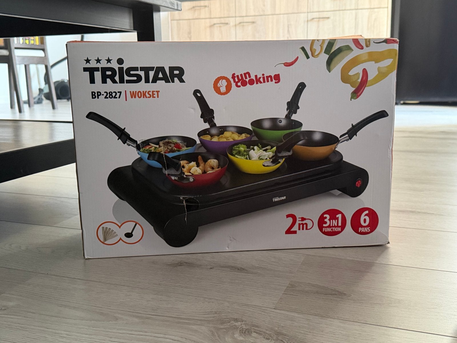 Tristar BP-2827 Wokset - 6 pannen, 3-in-1 functie, Ophalen, Zo goed als nieuw