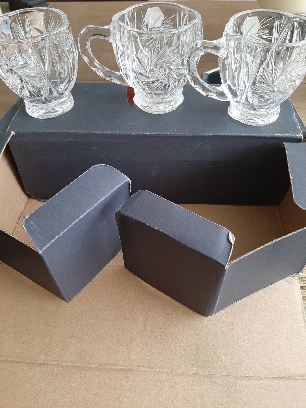 doos met 6 kristallen melkkannetjes lead crysal Violet, Ophalen of Verzenden