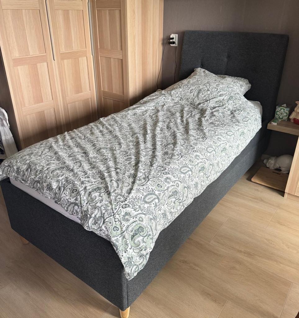 IKEA IDANÄS Eenpersoonsbed met opberger - Zo goed als nieuw, Ophalen, 90 cm, Eenpersoons, Zo goed als nieuw