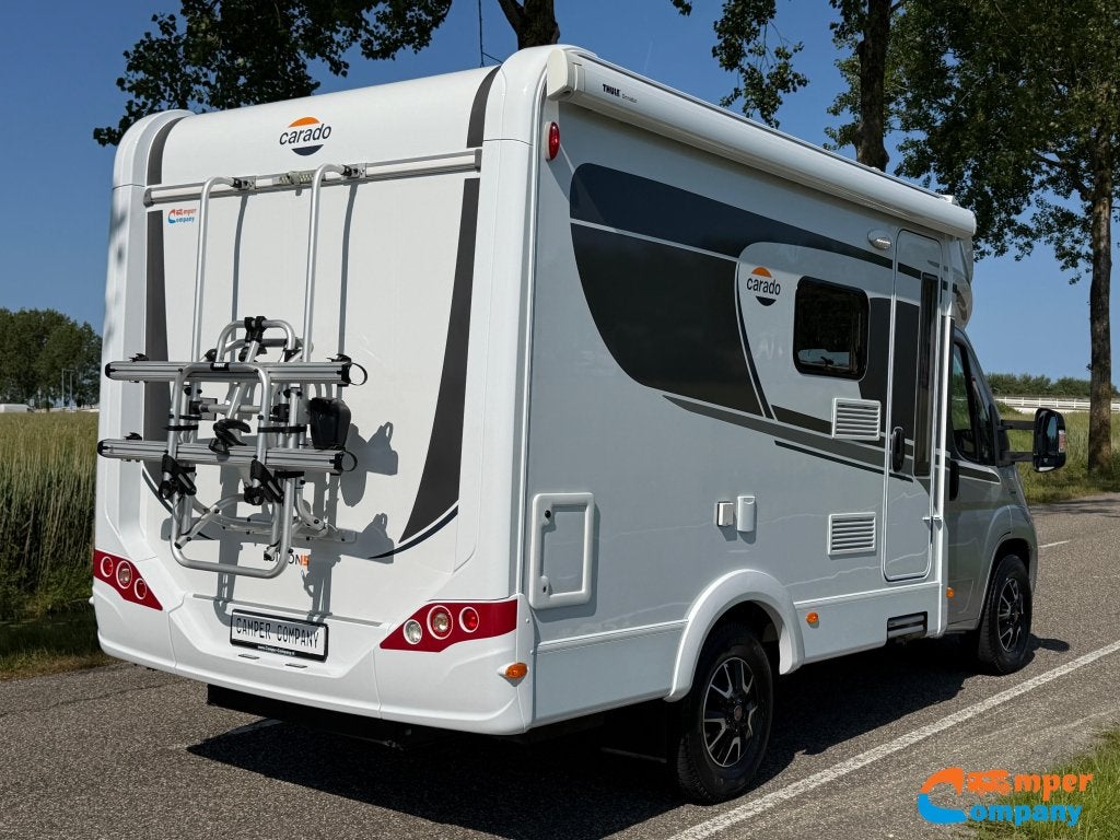 Carado T 135 Fransbed | Compacte camper 6m | Mooie opties!, Caravans en Kamperen, Verwarmde buitenspiegels, Ringverwarming, Fiat
