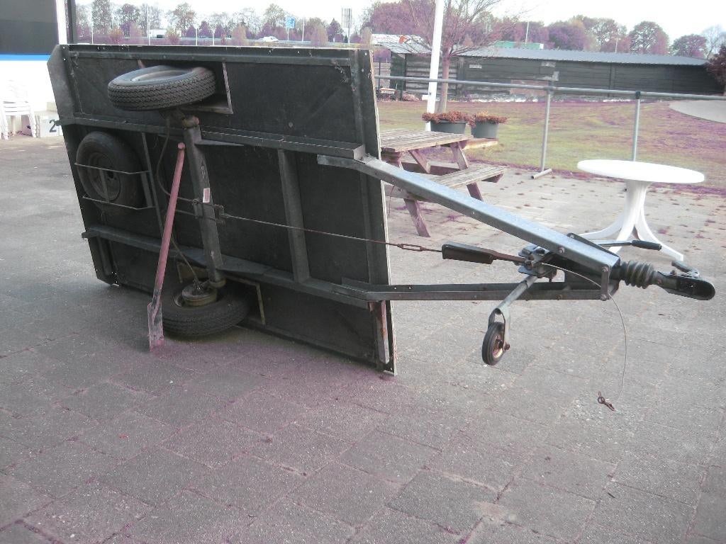 te koop geremd en gegalvaniseerd aanhanger onderstel, Ophalen, Gebruikt