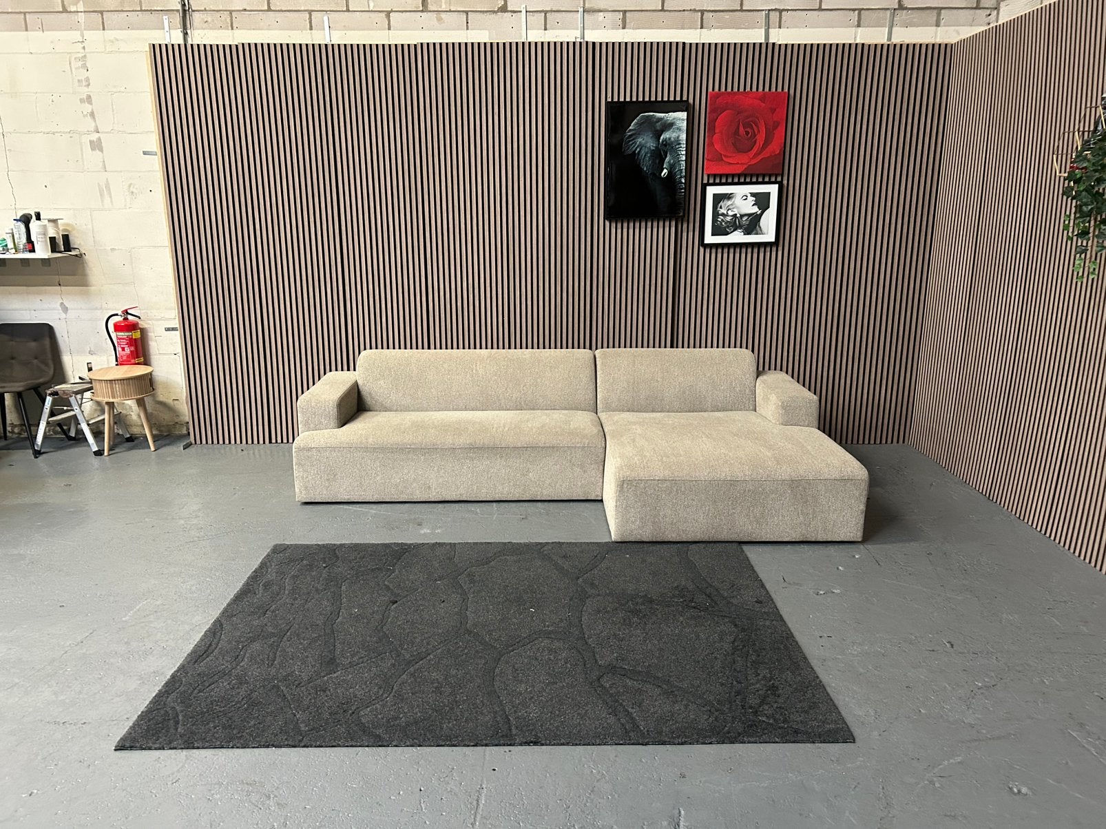 GRATIS LEVERING By Sidde Moa Loungebank 295X160 GEREINIGD, Huis en Inrichting, Banken | Bankstellen, 250 tot 300 cm, Hoekbank