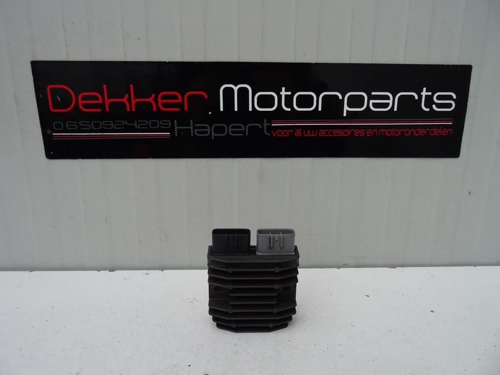 Spanningsregelaar / Regulator Yamaha Tenere 1200 XT1200Z, Ophalen of Verzenden, -, -, -