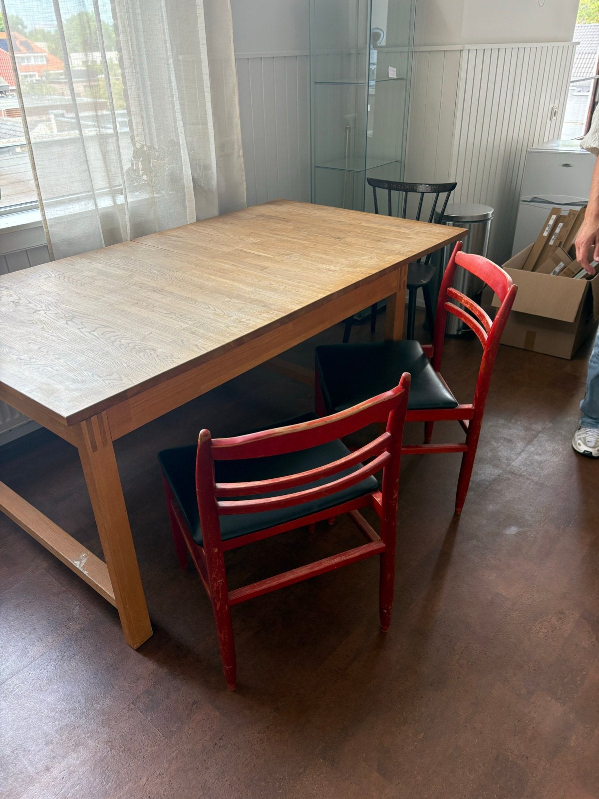 Uitschuifbare eettafel met stoelen, Huis en Inrichting, Tafels | Eettafels, Gebruikt, 150 tot 200 cm, Vier personen, Rechthoekig