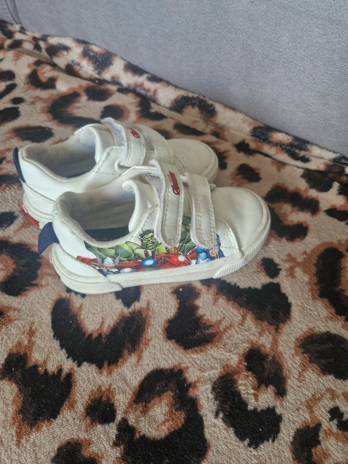 Sneakers Marvel Avengers, Schoentjes, Ophalen of Verzenden, Zo goed als nieuw, Jongetje