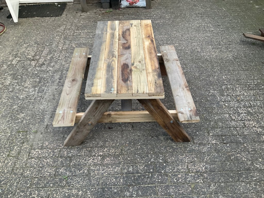 Stevige kinderpicknicktafel van gebruikt steigerhout, Gebruikt, Rechthoekig, Hout, Ophalen