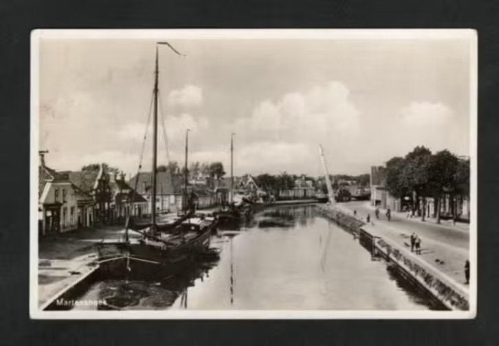 Martenshoek Haven Schepen 1951., Verzamelen, Ansichtkaarten | Nederland, Ophalen of Verzenden, 1940 tot 1960, Gelopen, Groningen