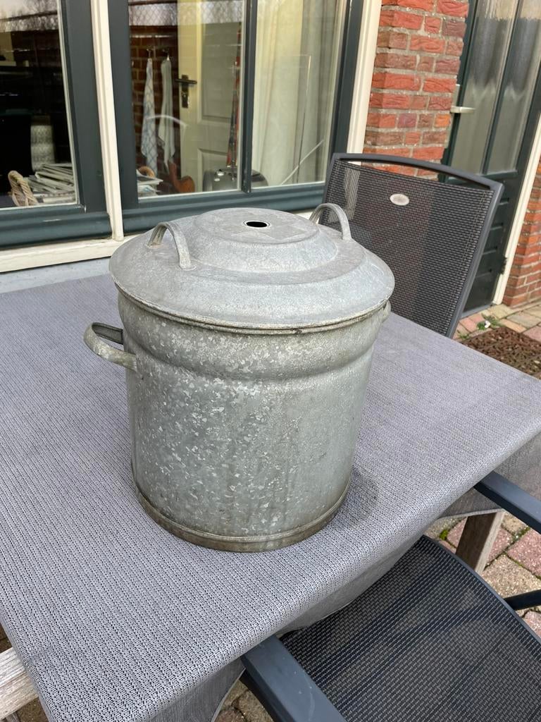 WECKKETEL, Ophalen, Zo goed als nieuw