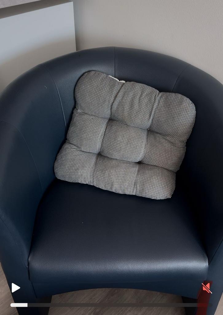 Sofa single seater for sale, Ophalen, Zo goed als nieuw