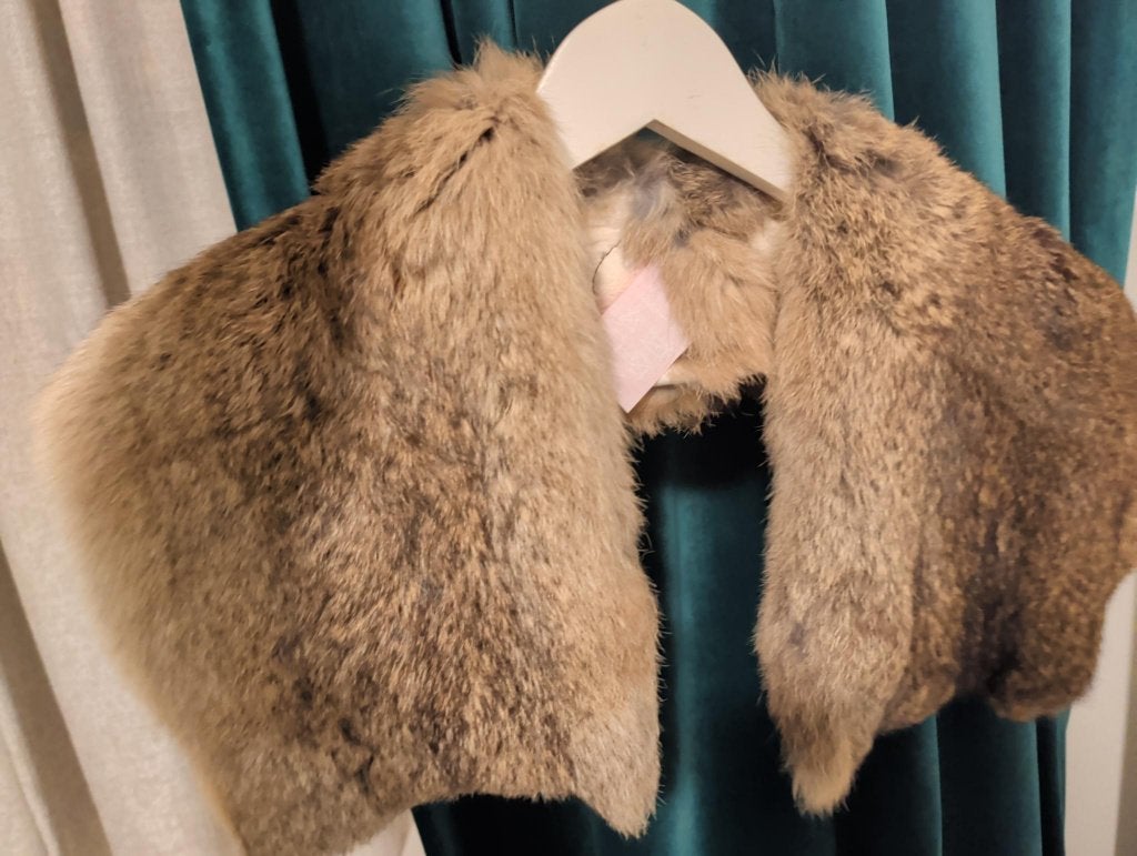 Nordic / "Viking" Fur collar, Ophalen, Zo goed als nieuw