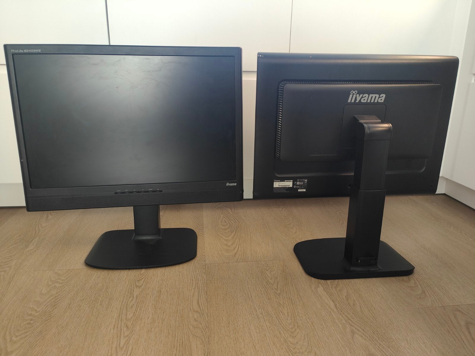 2X Iiyama ProLite B2403WS Monitor - 24 inch Full HD, Ophalen, Gebruikt, HDMI, Full HD