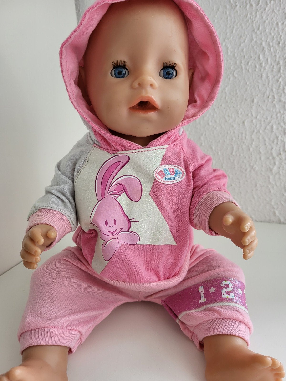 Baby born kleertjes joggingpakje Babyborn. Excl.pop 43 cm, Ophalen of Verzenden, Zo goed als nieuw, Babypop