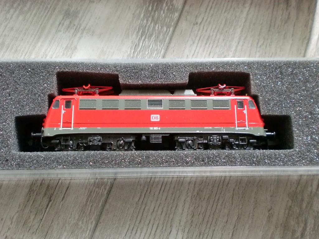 Hobbytrain H2805 E Lok BR 110 DB Ep. V n spoor Digitaal, Hobby en Vrije tijd, Overige merken, Ophalen of Verzenden, Zo goed als nieuw