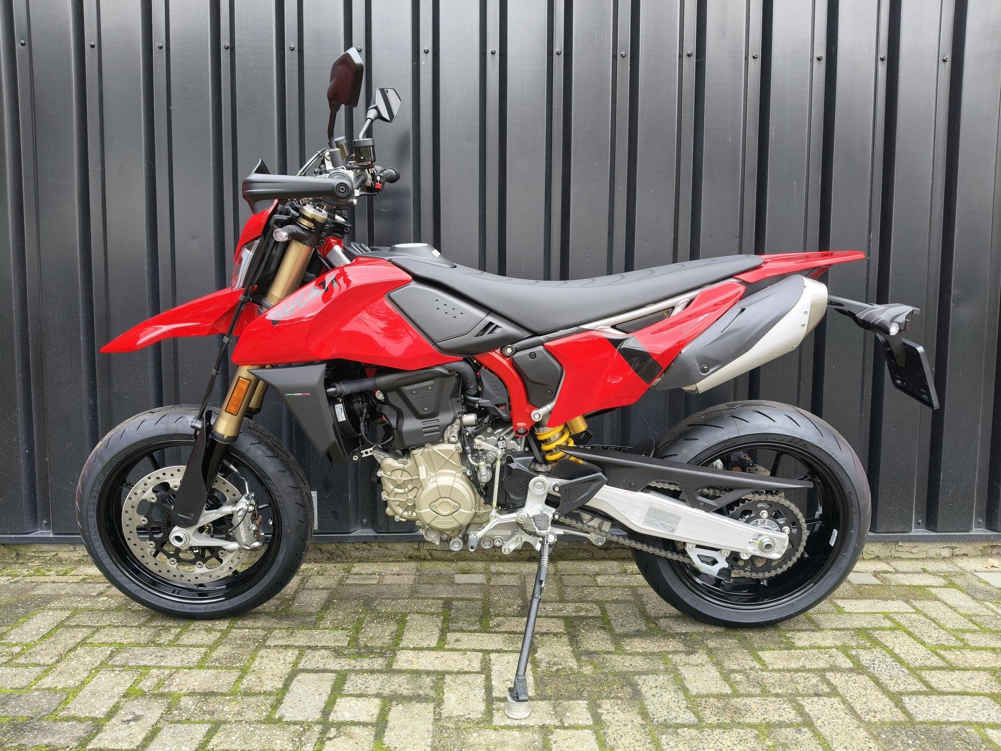Ducati Hypermotard Mono 698 MY 2026, Motoren, Motoren | Ducati, Info@ducati.com, Ducati North Europe B.V., 648 cc, Maanweg 174
2516 AB  Den Haag, NL