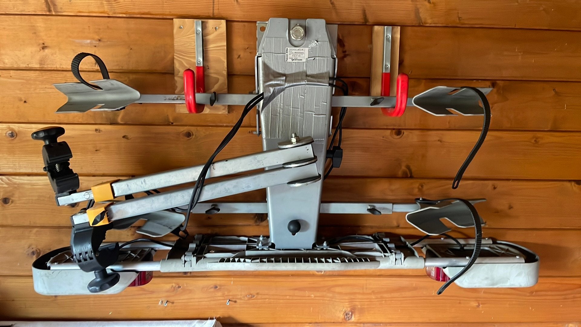 Stevige Falcon Elite fietsdrager, Ophalen, 2 fietsen, Gebruikt, Trekhaakdrager