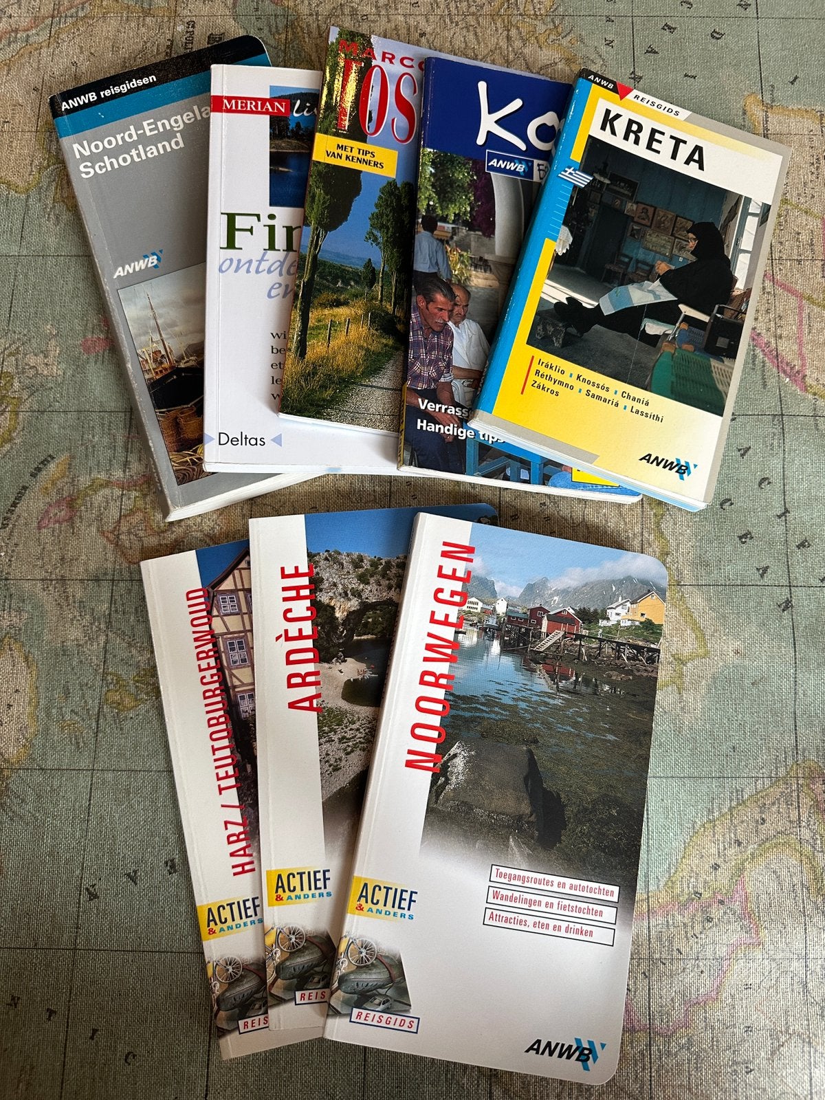 Verschillende reisboeken, anwb, marco polo, deltas, Ophalen of Verzenden, Europa, Reisgids of -boek, ANWB