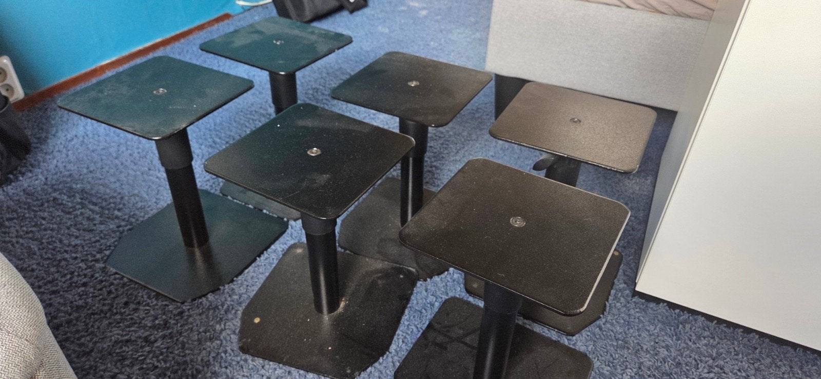 Te koop Monitor statieven (3 x 2)
