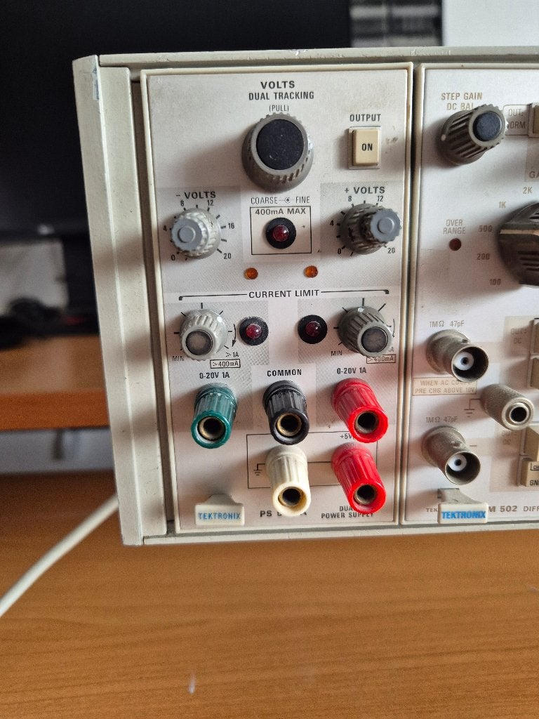 Tektronix TM504 + 4 TM500 plug-ins – AM502 / PS503 / DC503, Hobby en Vrije tijd, Ophalen of Verzenden, Gebruikt