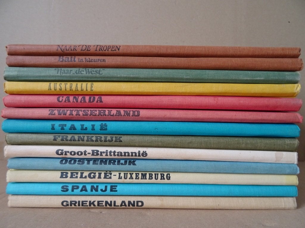 Vintage serie plaatjesalbums Douwe Egberts Landen 1949-1965, Boeken, Prentenboeken en Plaatjesalbums, Ophalen of Verzenden, Gelezen