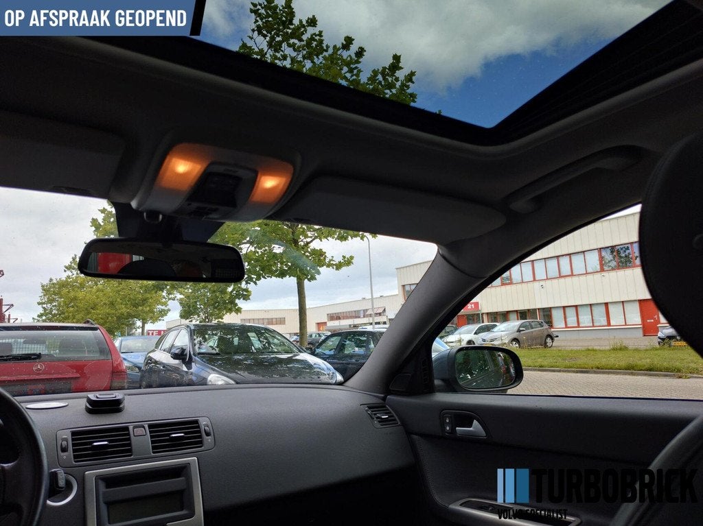Volvo V50 2.0 Edition II | Leder | Climate | Cruise | gl. Sc, Auto's, Volvo, Zwart, 4 cilinders, Parkeersensor, 66 €/maand
