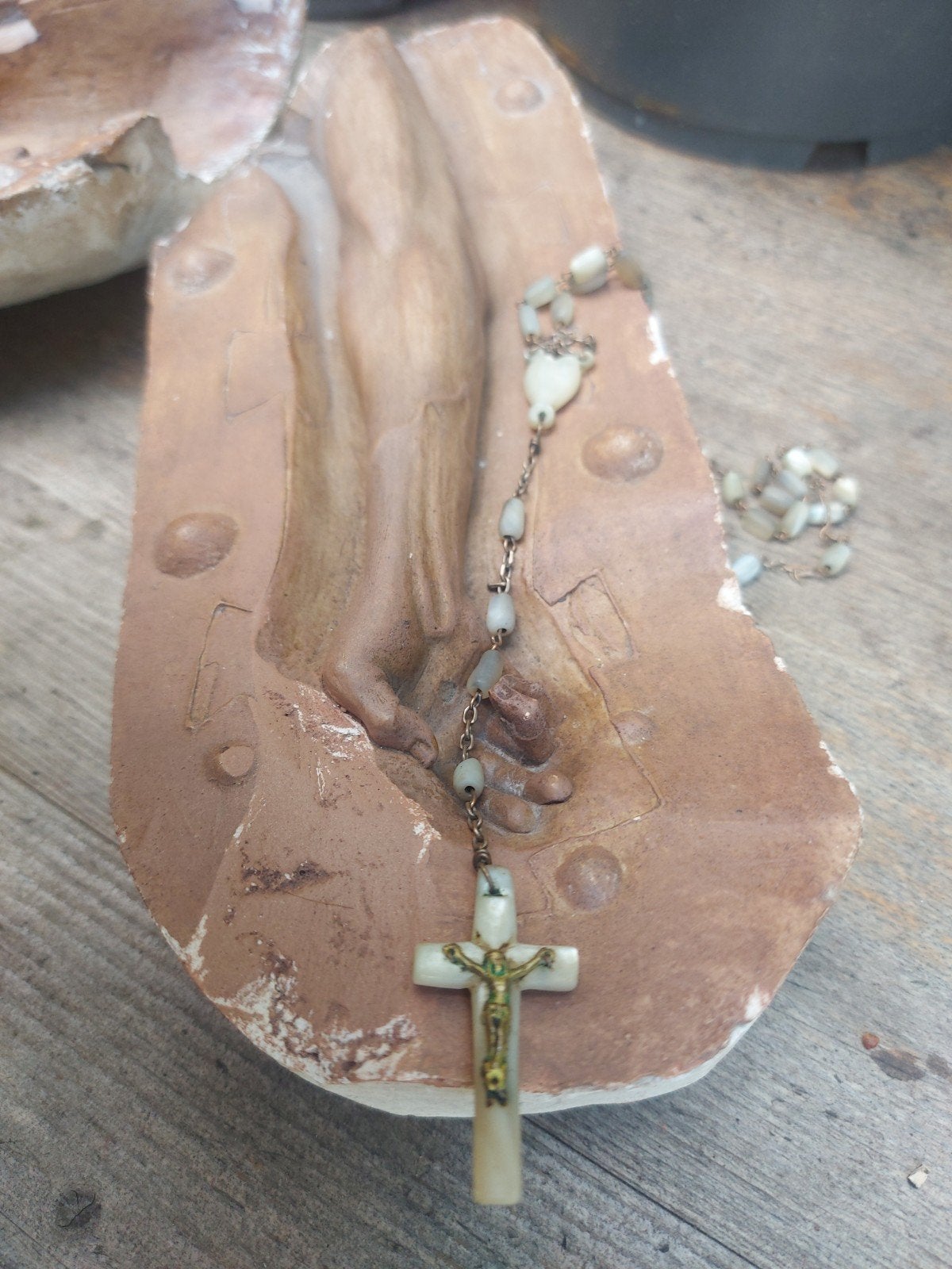 Antieke arm in dubbele gietmal met hand compleet, Ophalen of Verzenden