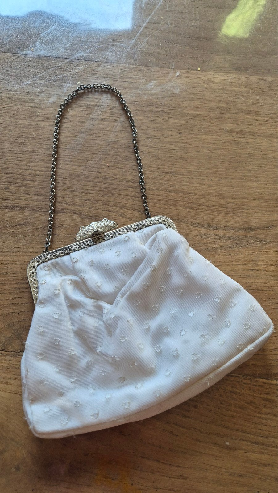Vintage wit tasje met ketting, Sieraden, Tassen en Uiterlijk, Tassen | Damestassen, Ophalen of Verzenden, Gebruikt, Wit, Avondtasje