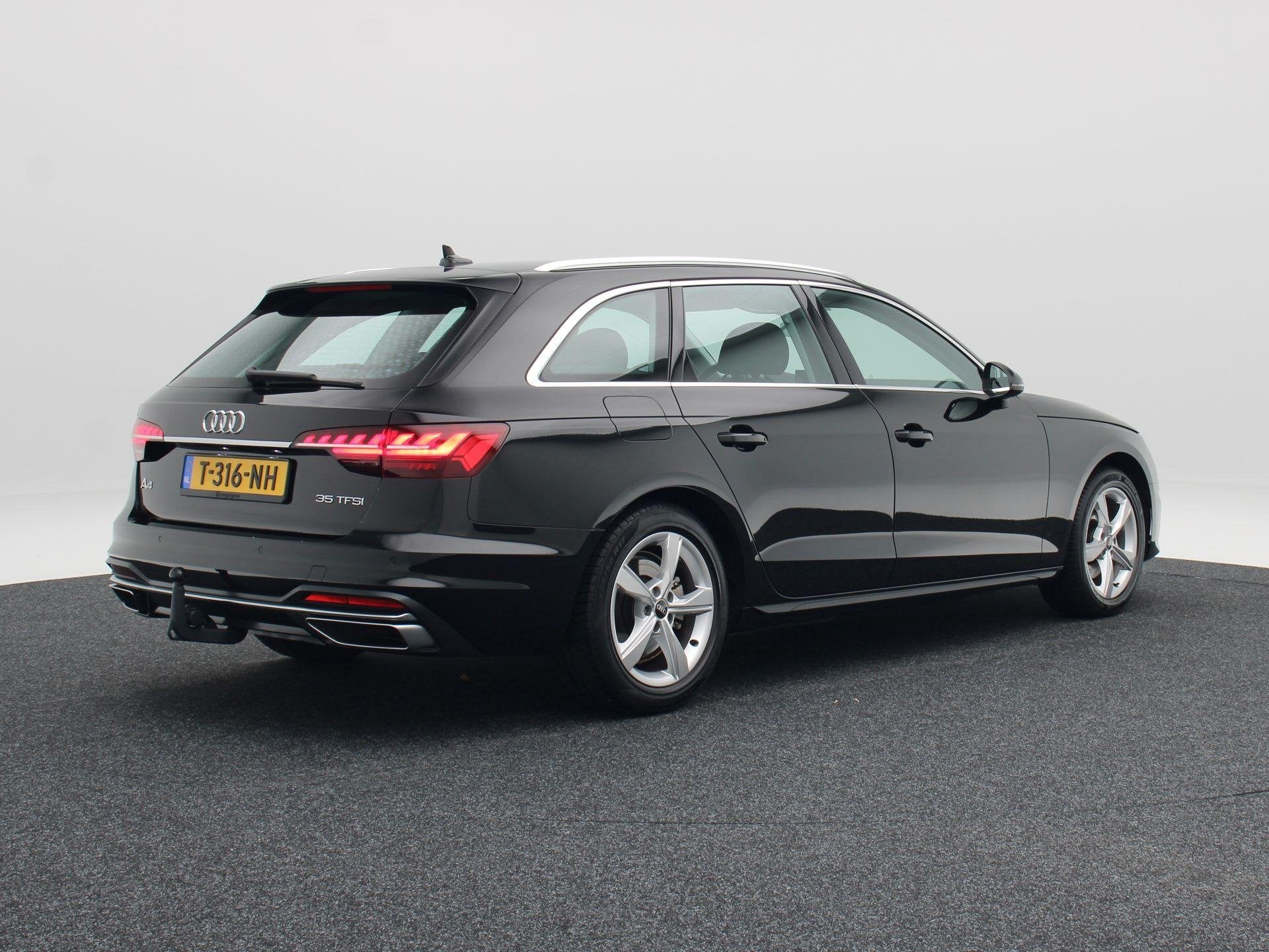 Audi A4 Avant 35 TFSi 150 Pk Automaat Advanced Edition | Tre, Auto's, Dealer onderhouden, Stof, Gebruikt, 4 cilinders