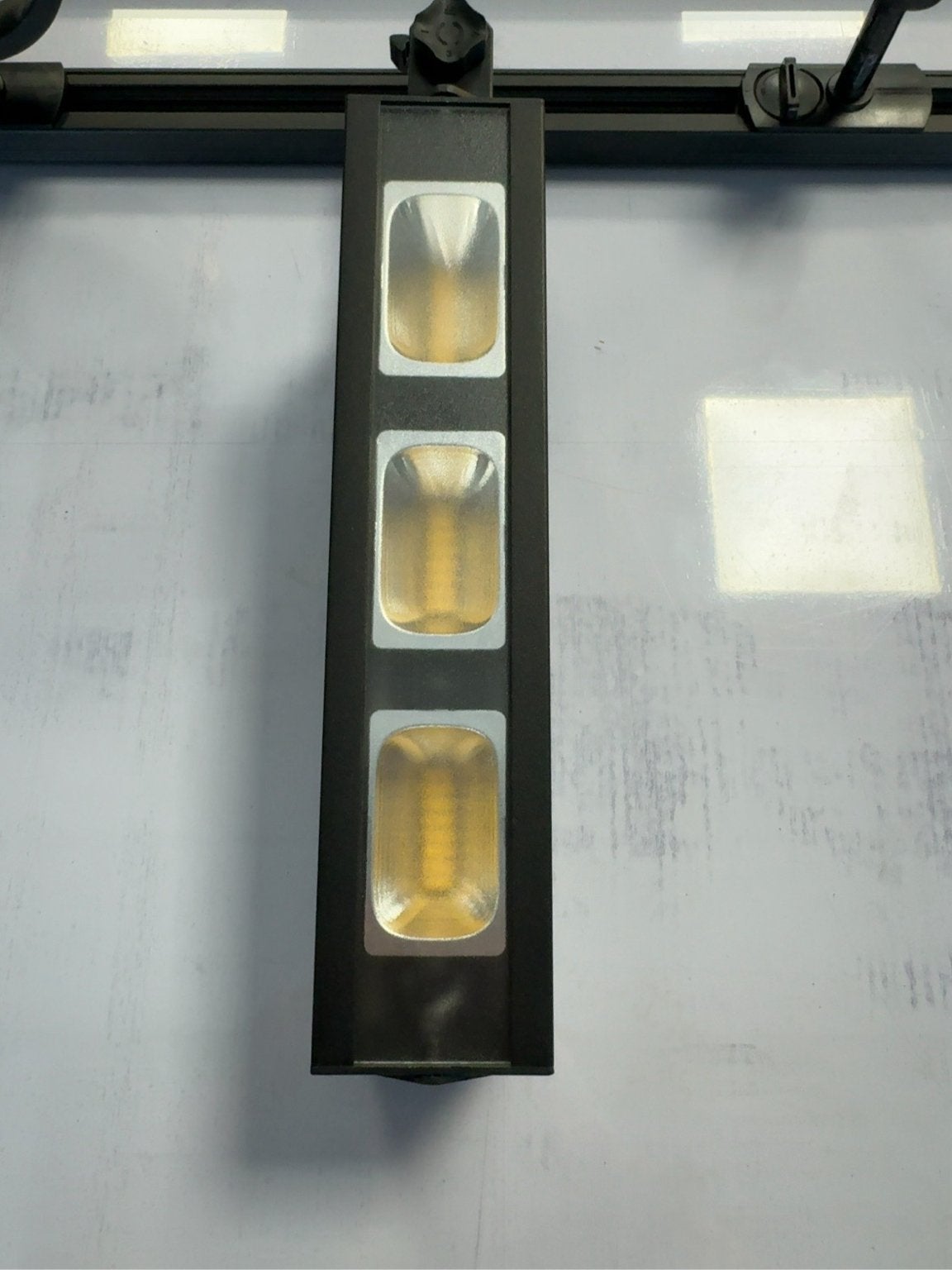 Zwarte LED railspot / lineaire tracklight 3-voudig, Metaal, Overige merken, Zwart, Ophalen of Verzenden