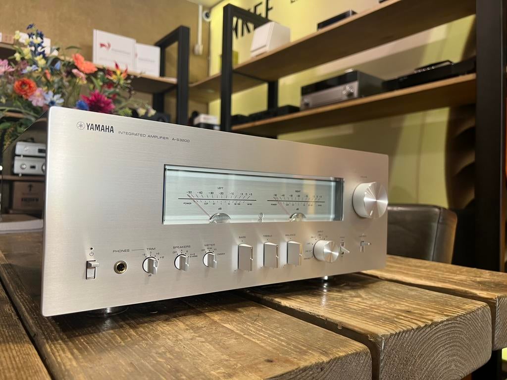 Yamaha A-S3200, Ophalen, Nieuw, 120 watt of meer, Yamaha