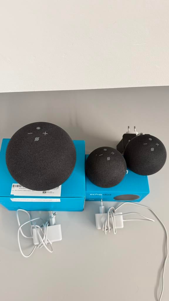 Amazon Echo + 2x Echo Dot (4 gen), Ophalen of Verzenden, Zo goed als nieuw