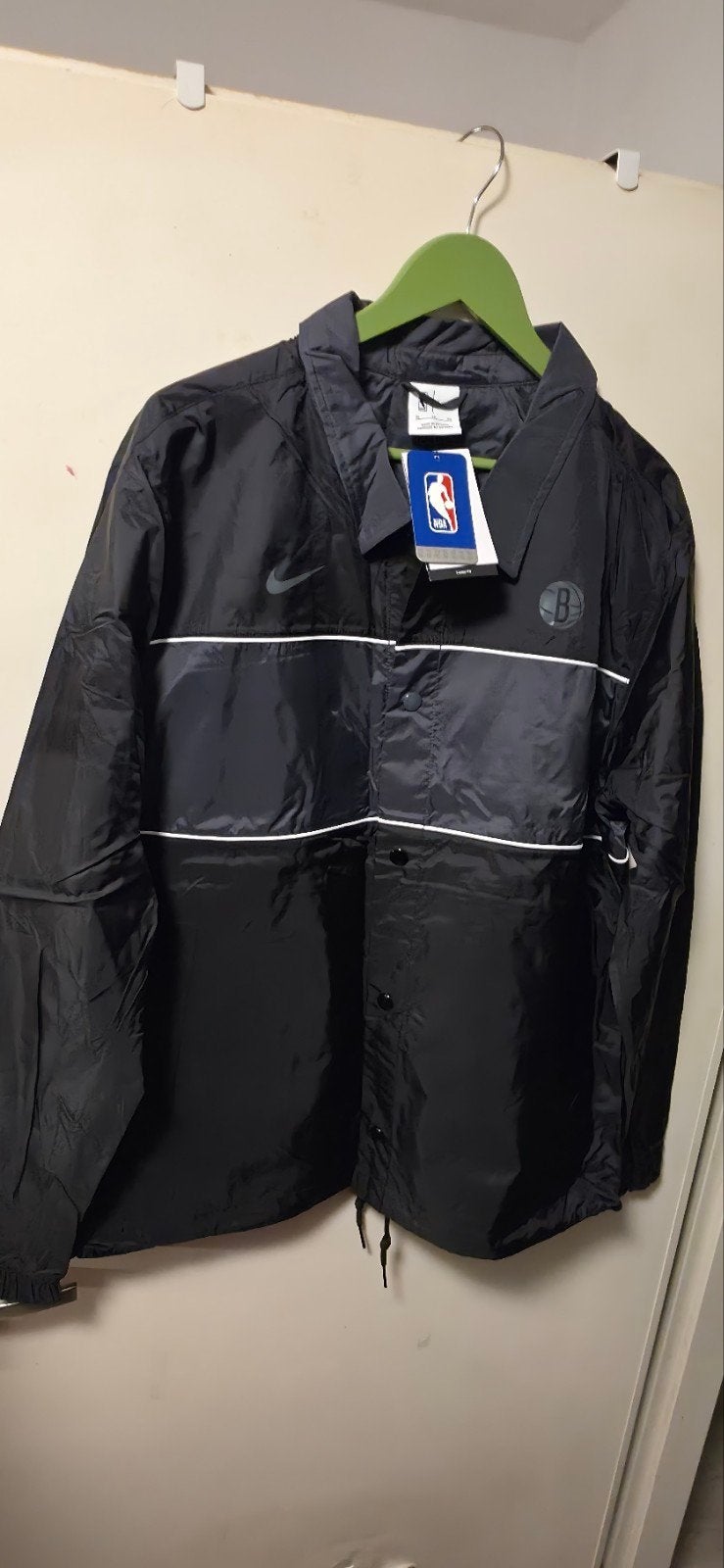 NBA BROOKLYN NETS JAS MAAT XL NIEUW, Kleding | Heren, Ophalen of Verzenden, Nieuw, Maat 56/58 (XL), Zwart