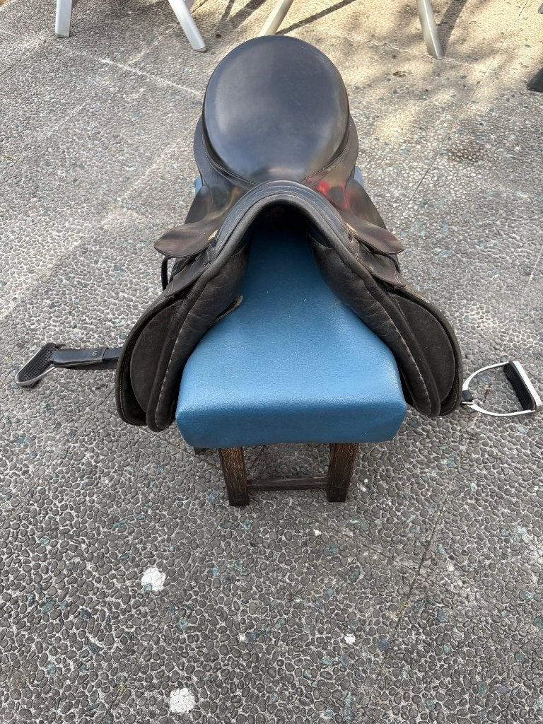 Zwart paardrijzadel - Gebruikt maar in goede staat, Ophalen of Verzenden, Gebruikt