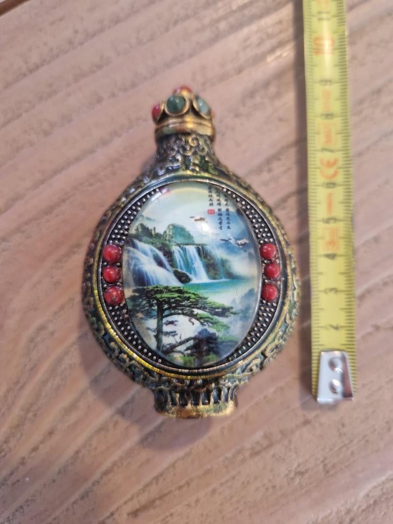 Verschillende antieke parfumflesjes uit China. 20 euro p.st., Antiek en Kunst, Ophalen of Verzenden