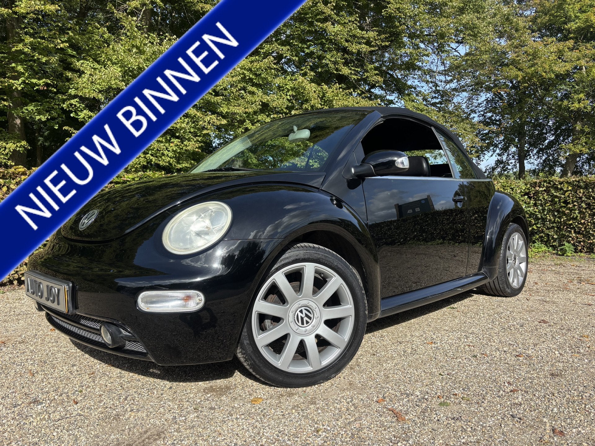 Volkswagen New Beetle Cabriolet 2.0 Highline / Airco / Leer, Voorwielaandrijving, Gebruikt, 4 cilinders, 4 stoelen