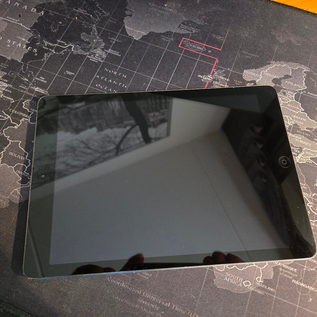 Ipad Air wegens overcompleet 100%  Schadevrij, 10 inch, Verzenden, Apple iPad Air, Zo goed als nieuw