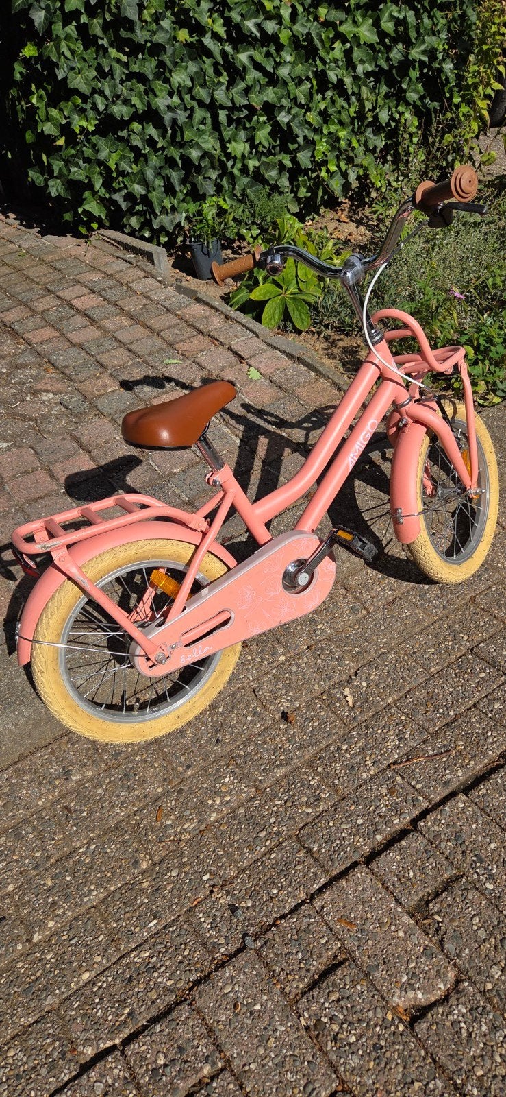 Amigo Bella meisjesfiets 16 inch met zijwieltjes, Fietsen en Brommers, Ophalen, Terugtraprem, Zijwieltjes, Amigo