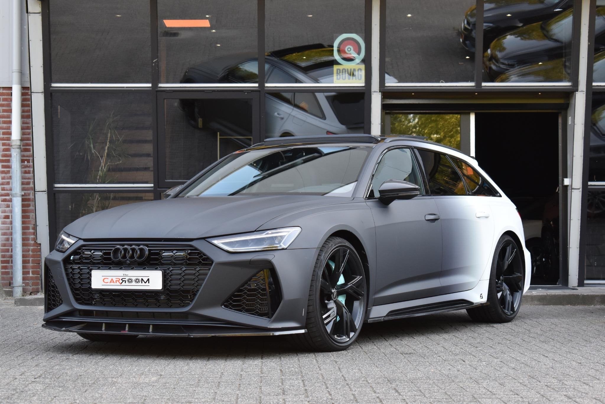 Audi A6 Avant RS 6 TFSI quattro performance Pano Urban Carbo, Automaat, Gebruikt, Met garantie (alle), 2065 kg