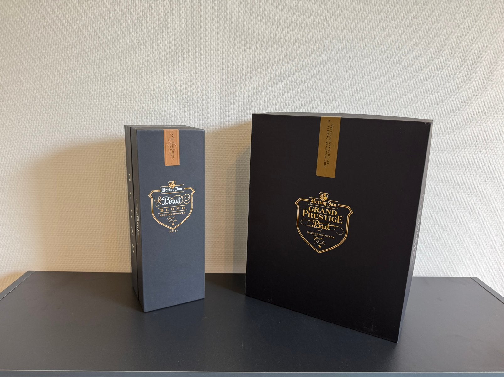 Hertog Jan - Grand Prestige - Brut - 2023 & 2024, Verzamelen, Biermerken, Ophalen, Zo goed als nieuw, Flesje(s), Hertog Jan