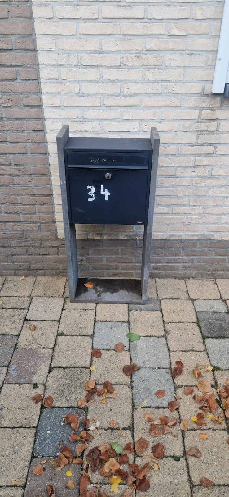 Staande brievenbus arduin, Tuin en Terras, Ophalen, Gebruikt, Hardsteen, Staande brievenbus