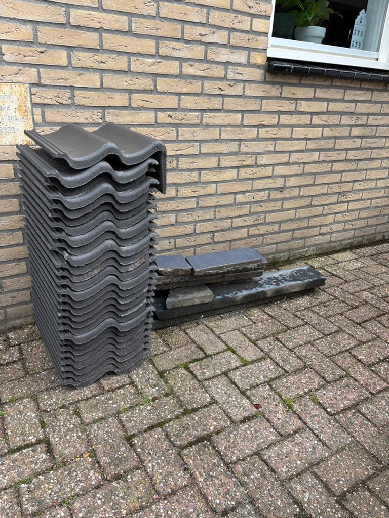 Antraciet sneldekpan, Ophalen, Steen of Klei, Nieuw, Minder dan 5 m²