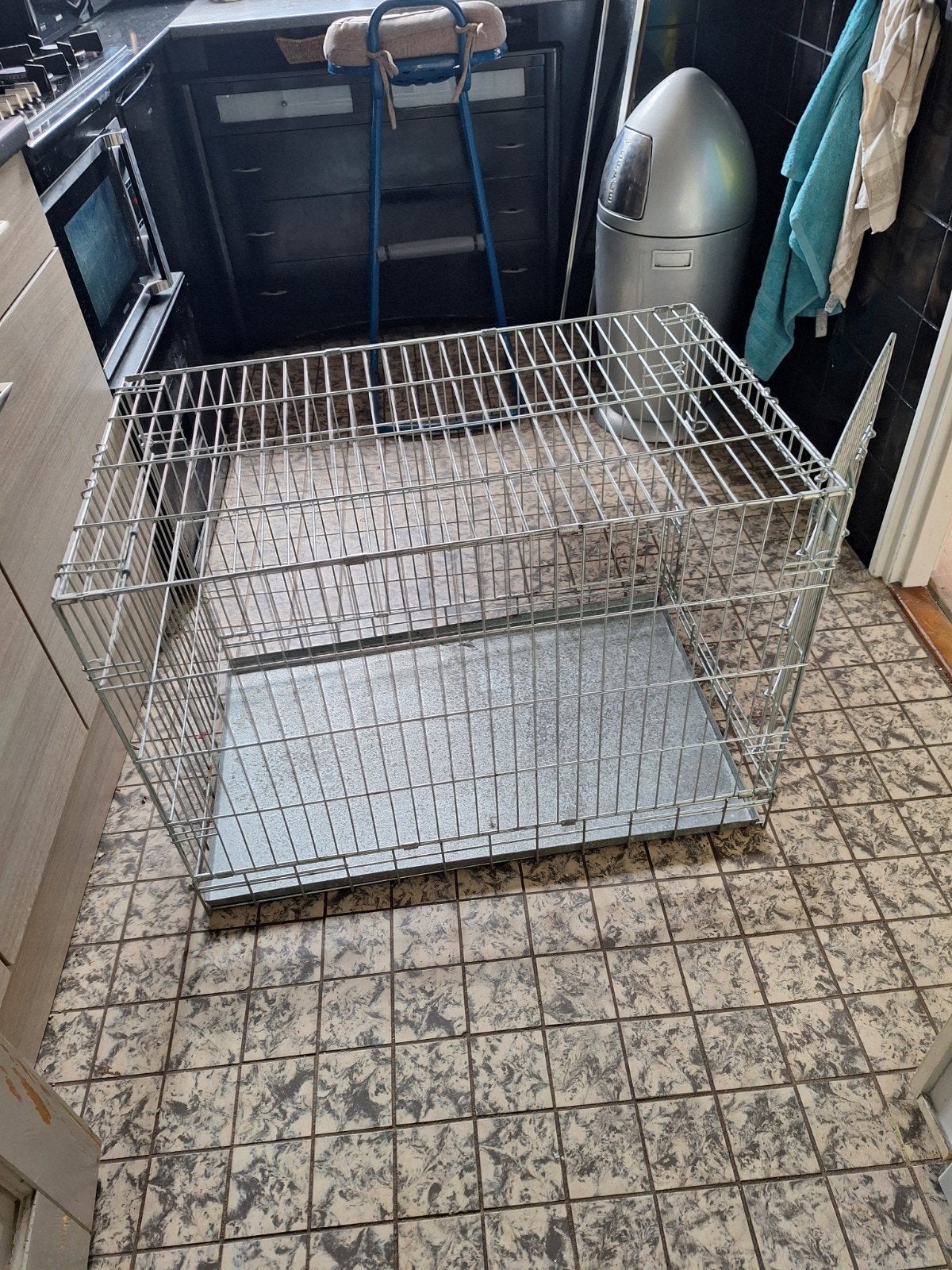 hondenbench, Dieren en Toebehoren, Ophalen, Zo goed als nieuw, 75 tot 110 cm, 65 tot 100 cm