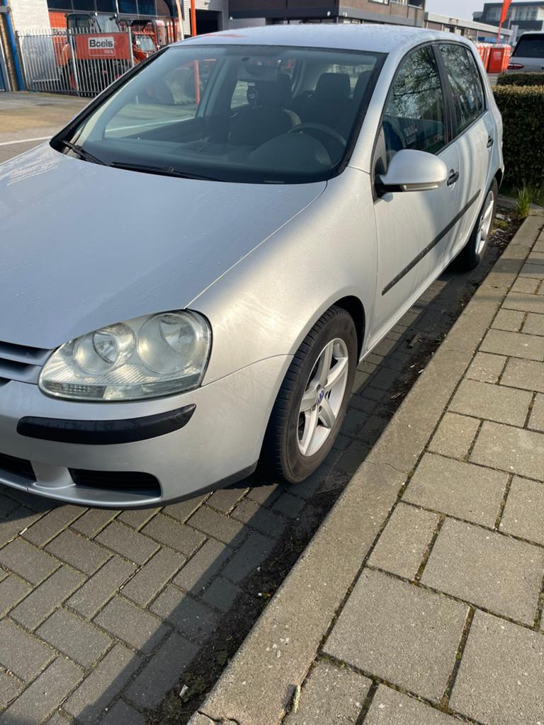 Vw golf 5 bj 2004,1,6 met nieuwe apk, Auto-onderdelen, Ophalen of Verzenden, Gebruikt