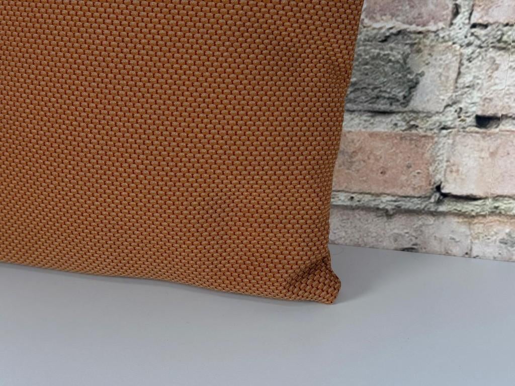 Revised Tillington oranje klein bij TheReSales, Ophalen, Zo goed als nieuw, Oranje, Vierkant