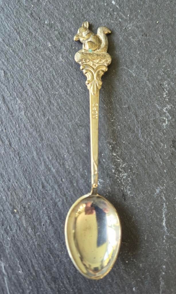 Vintage verzamellepel met eekhoorn - Norg, Ophalen of Verzenden